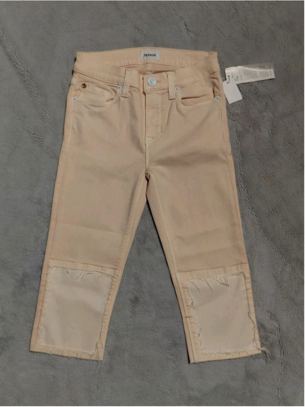 Hudson Peach Suzzi Knee Length Cropped Cut Patch Midrise Jeans Size 26 NWT